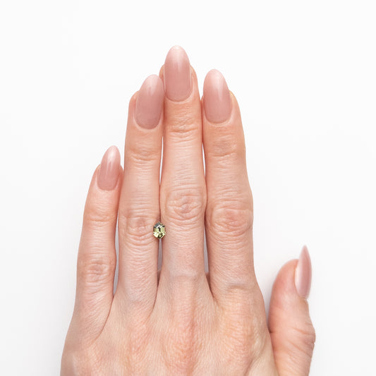 Saphir Vert Hexagonal Non Chauffé de 0,51 ct