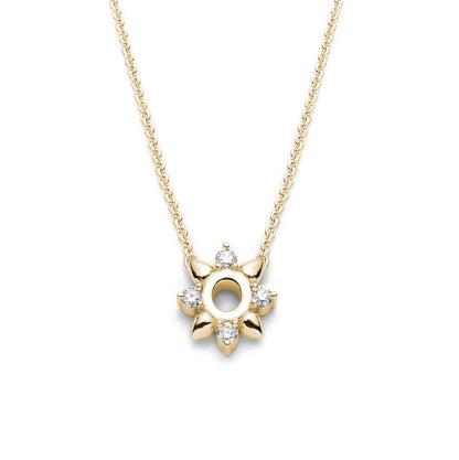 Collier délicat avec fleur épiné et diamants