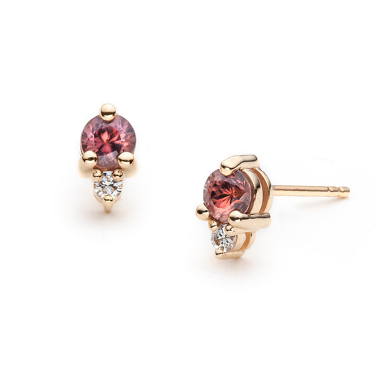 Toi & moi studs in diamonds and pink zircons