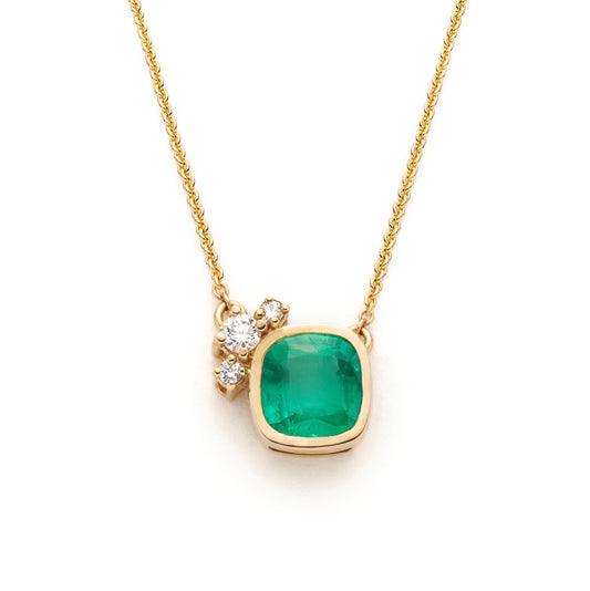 One of a kind emerald and diamonds asymmetric necklace