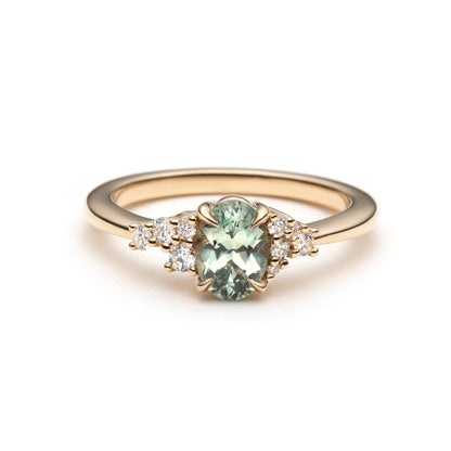 Bague unique en saphir vert et diamants