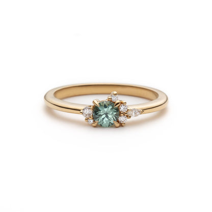 Bague Asymétrique avec Saphir Bleu-Vert et Diamants
