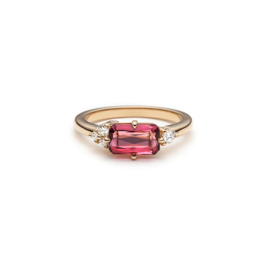 Bague unique asymmétrique avec tourmaline rose et diamants